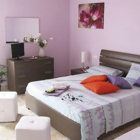 Ibiscus Castro (Lecce)