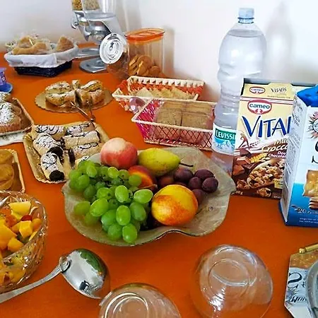 Ibiscus לינה וארוחת בוקר