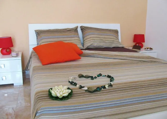 Ibiscus Castro (Lecce)